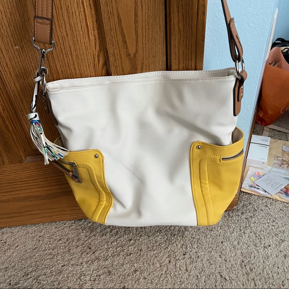 purse - Picture 3 of 3